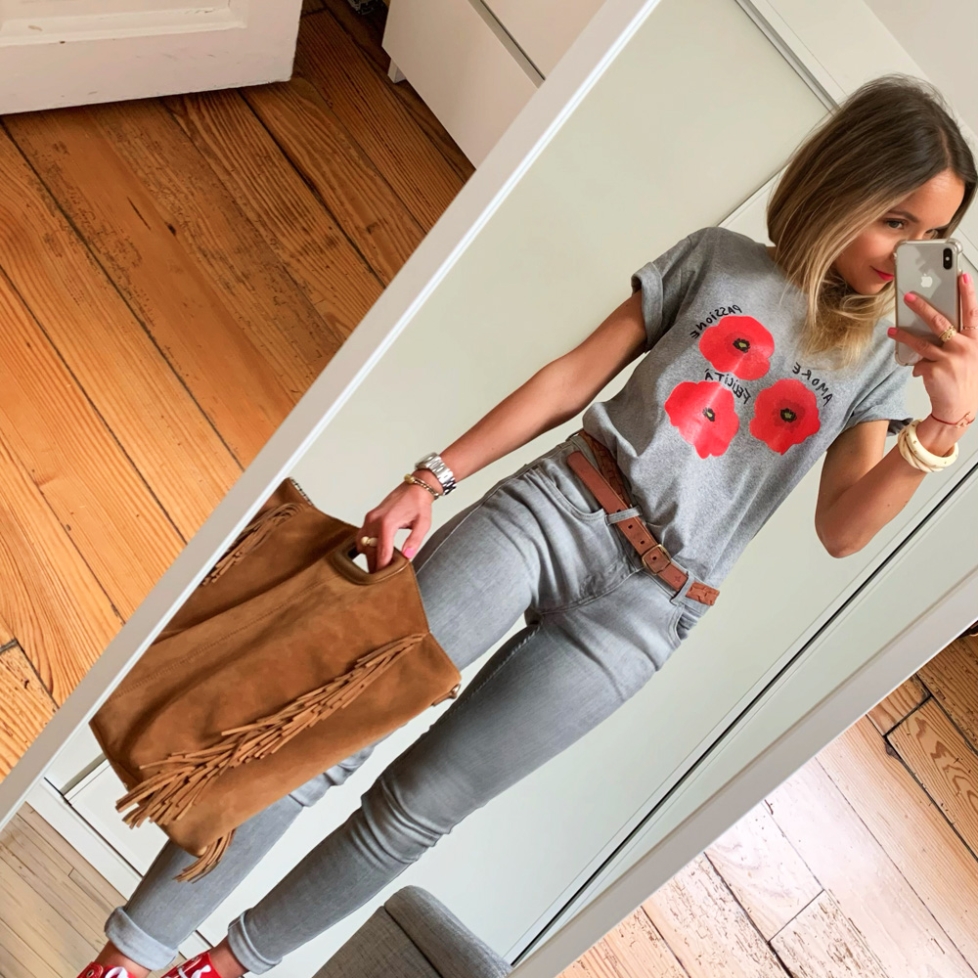 Grey T-shirt Coquelicot